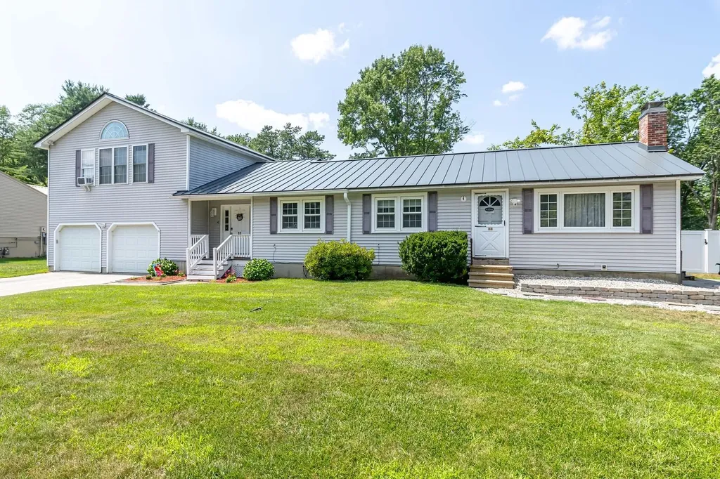 11 Broken Ground Drive Concord NH 03301