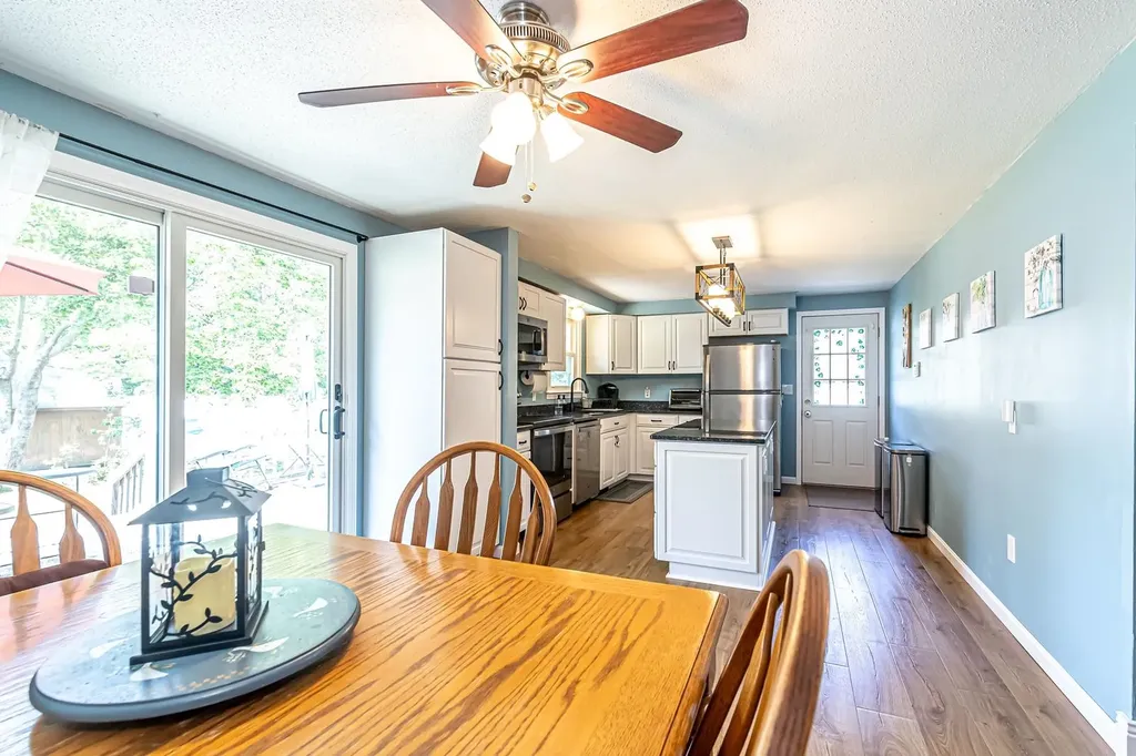 11 Broken Ground Drive Concord NH 03301