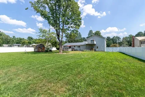 11 Broken Ground Drive Concord NH 03301
