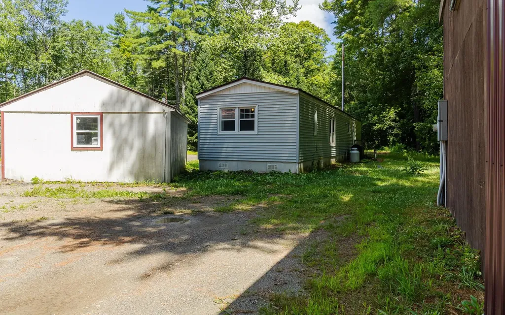 19 Pine Grove Road Alstead NH 03602