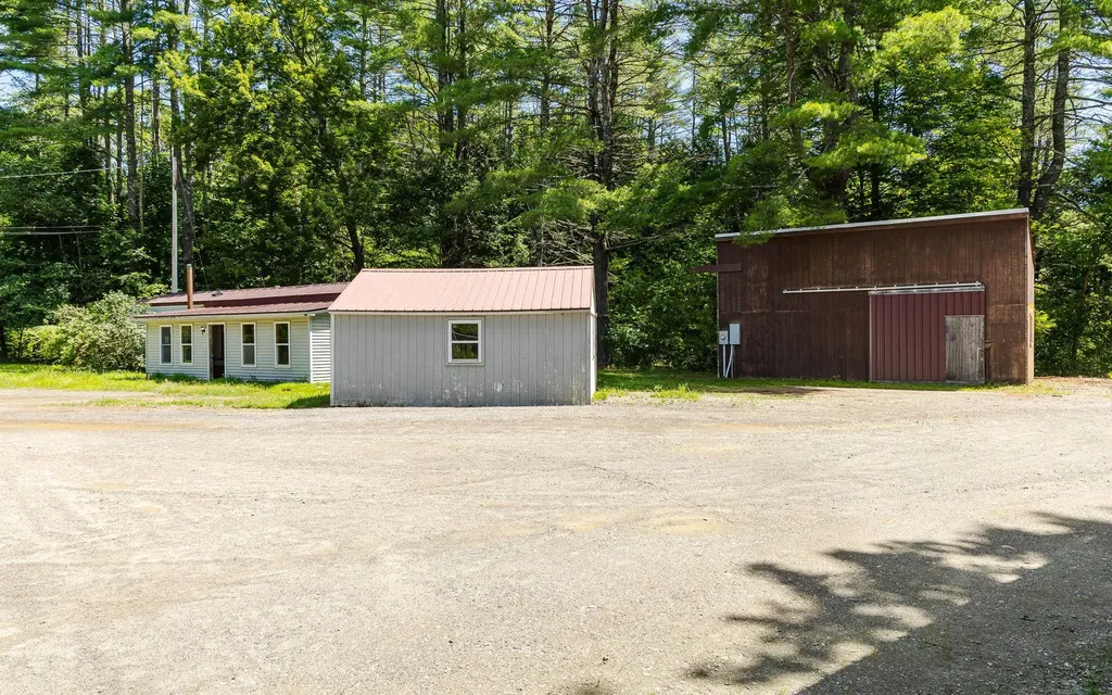 19 Pine Grove Road Alstead NH 03602