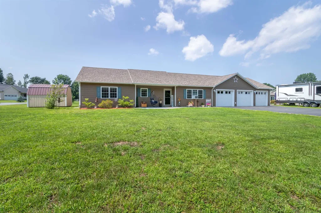 120 Dashner Circle Derby VT 05830