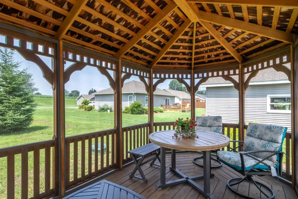 120 Dashner Circle Derby VT 05830