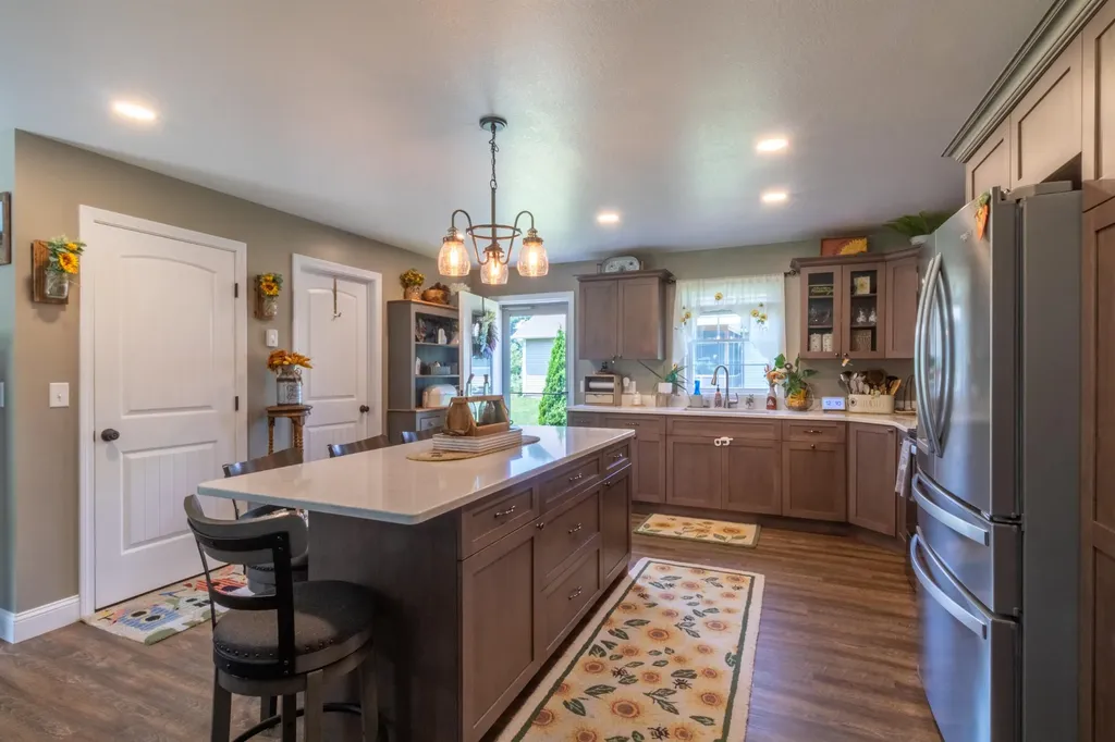 120 Dashner Circle Derby VT 05830