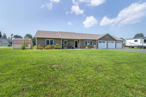 120 Dashner Circle Derby VT 05830