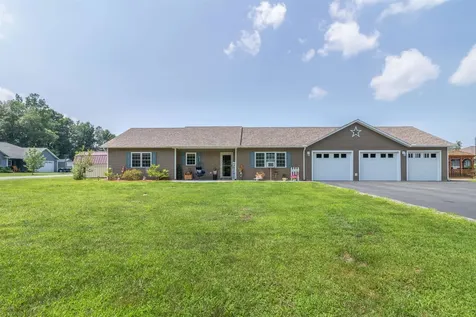 120 Dashner Circle Derby VT 05830