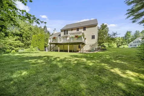 95 Lady Slipper Lane Chester NH 03036