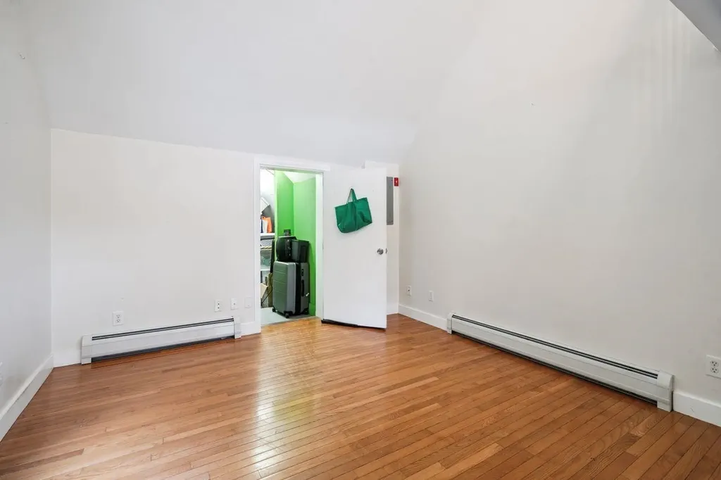 34 Floral Avenue Dover NH 03820