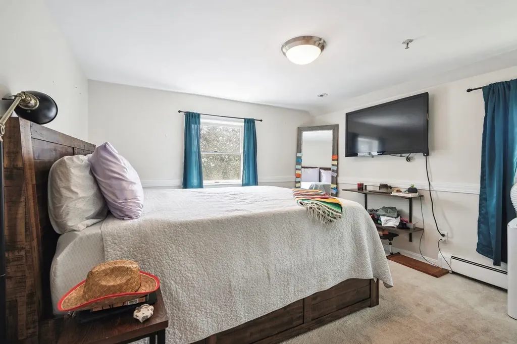 34 Floral Avenue Dover NH 03820