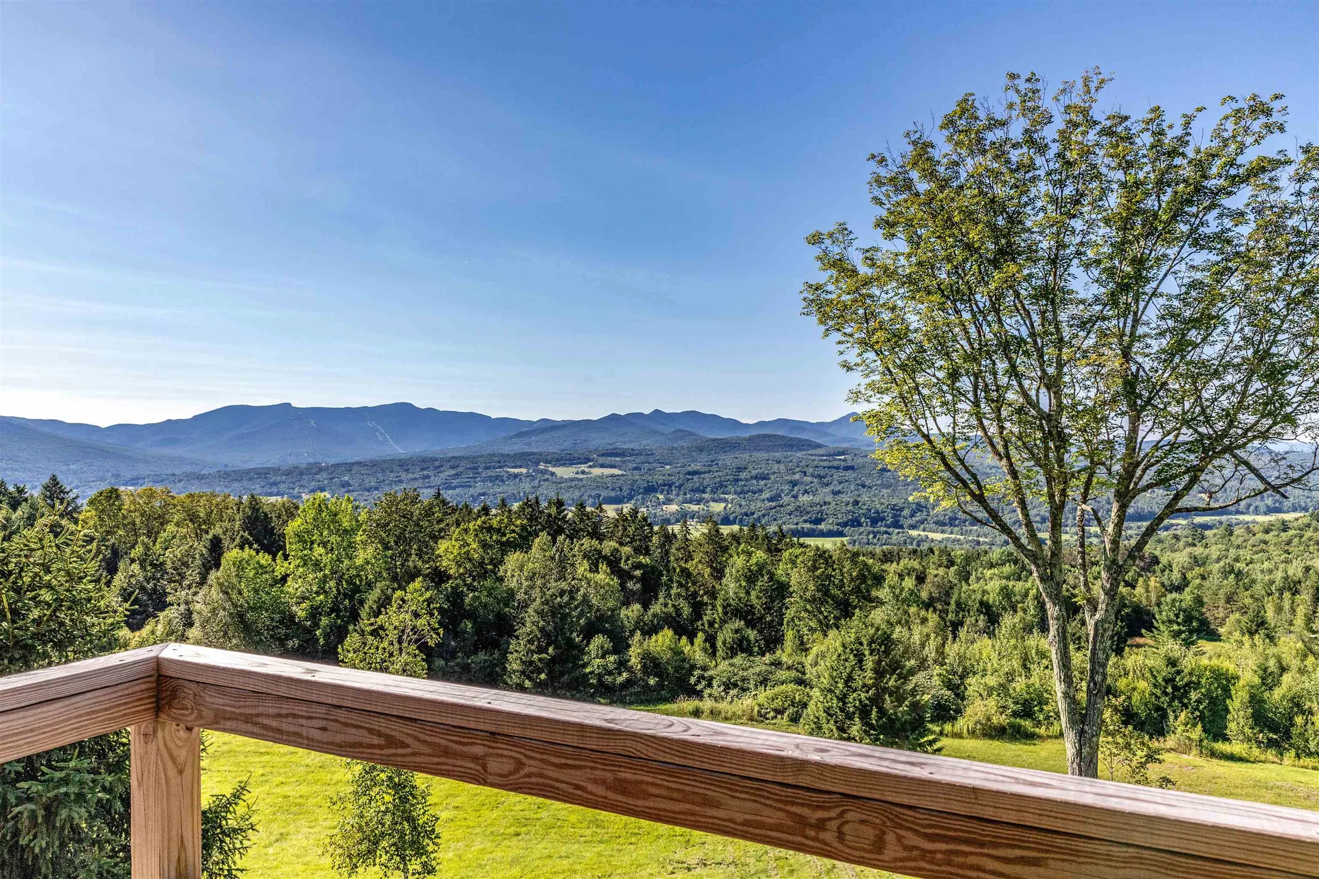 24 Upper Judson Lane Stowe VT 05672