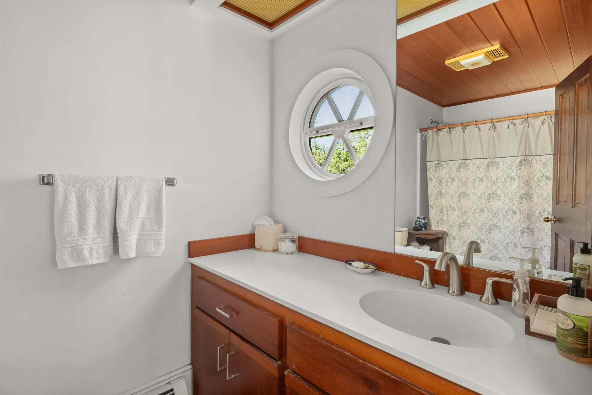 24 Upper Judson Lane Stowe VT 05672