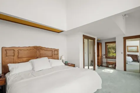 24 Upper Judson Lane Stowe VT 05672