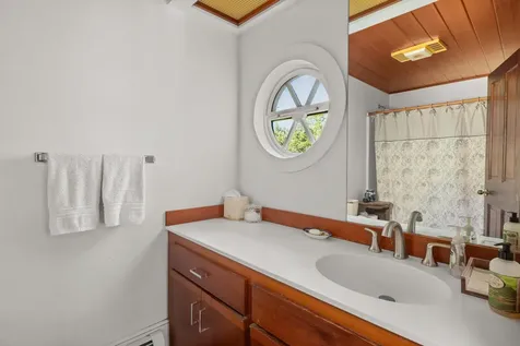 24 Upper Judson Lane Stowe VT 05672