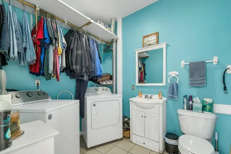 14 Boynton Lane Seabrook NH 03874