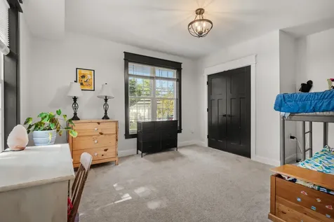 206 Front Street Exeter NH 03833