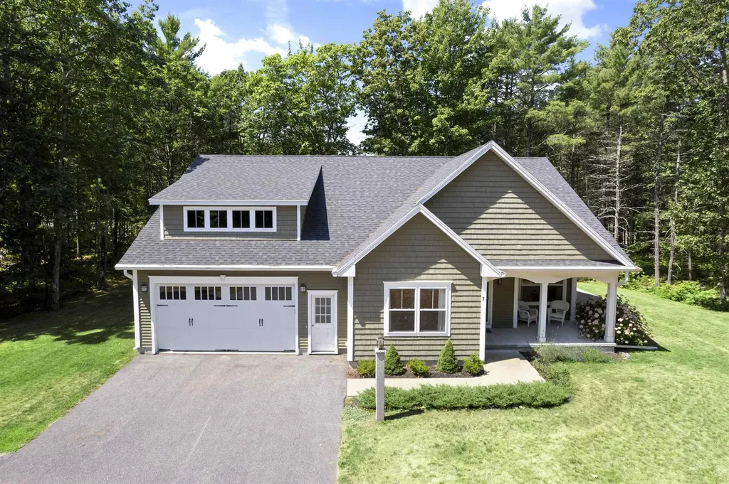 7 King Phillip Drive Old Orchard Beach ME 04064