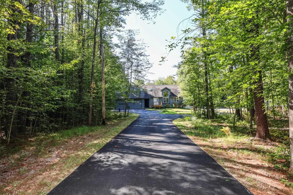 95 Blackwater Road Concord NH 03303