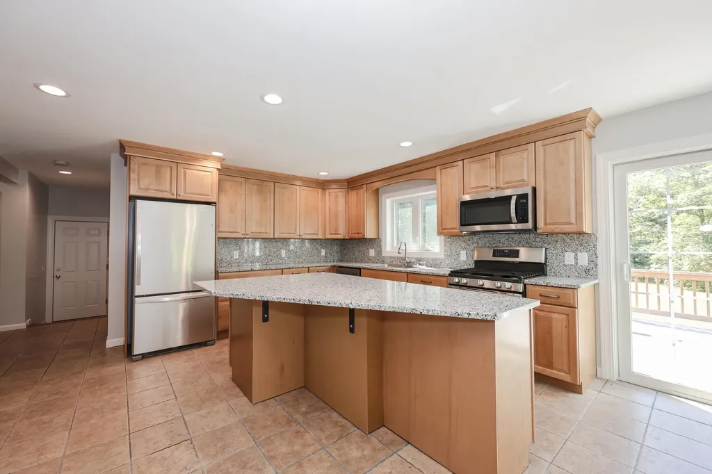 95 Blackwater Road Concord NH 03303