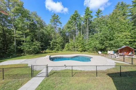 95 Blackwater Road Concord NH 03303