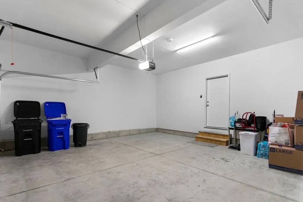 6 Sable Way Manchester NH 03102