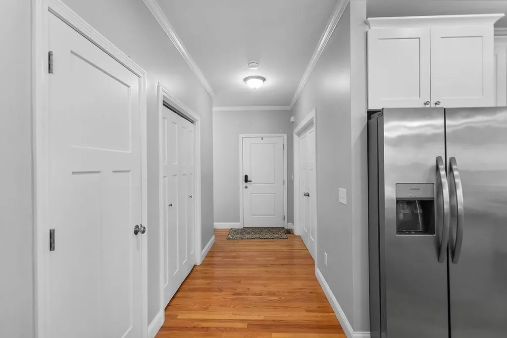 6 Sable Way Manchester NH 03102