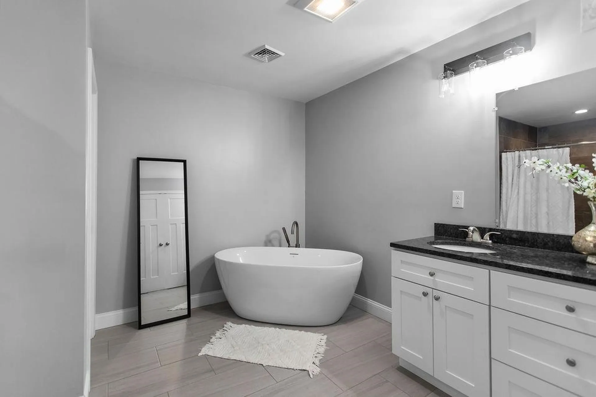 6 Sable Way Manchester NH 03102