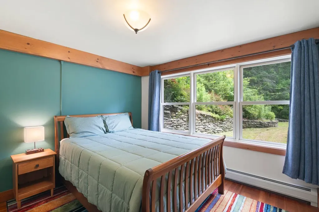 17 Tinker Hill Road Guilford VT 05301