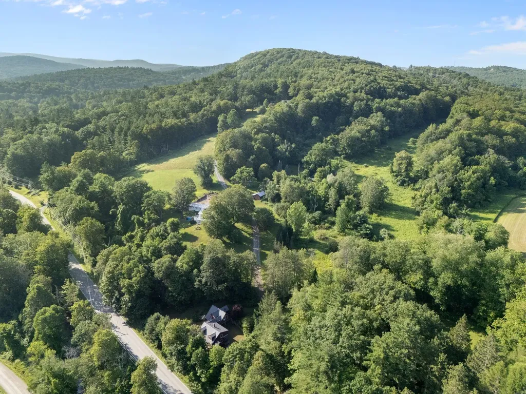 17 Tinker Hill Road Guilford VT 05301