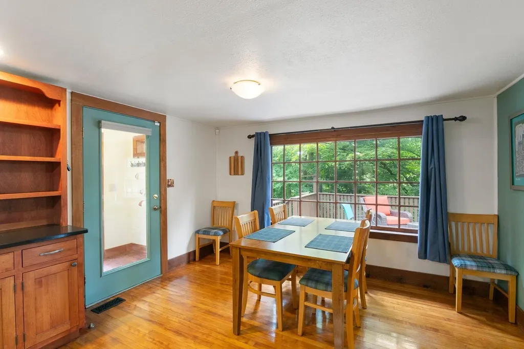17 Tinker Hill Road Guilford VT 05301