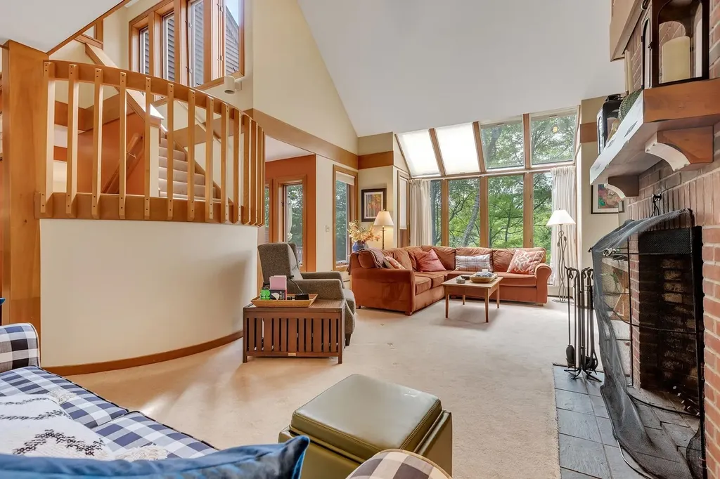 71 Lakeview Road Plymouth VT 05056-7905