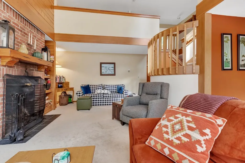 71 Lakeview Road Plymouth VT 05056-7905