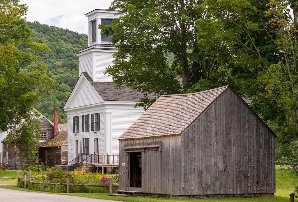 71 Lakeview Road Plymouth VT 05056-7905