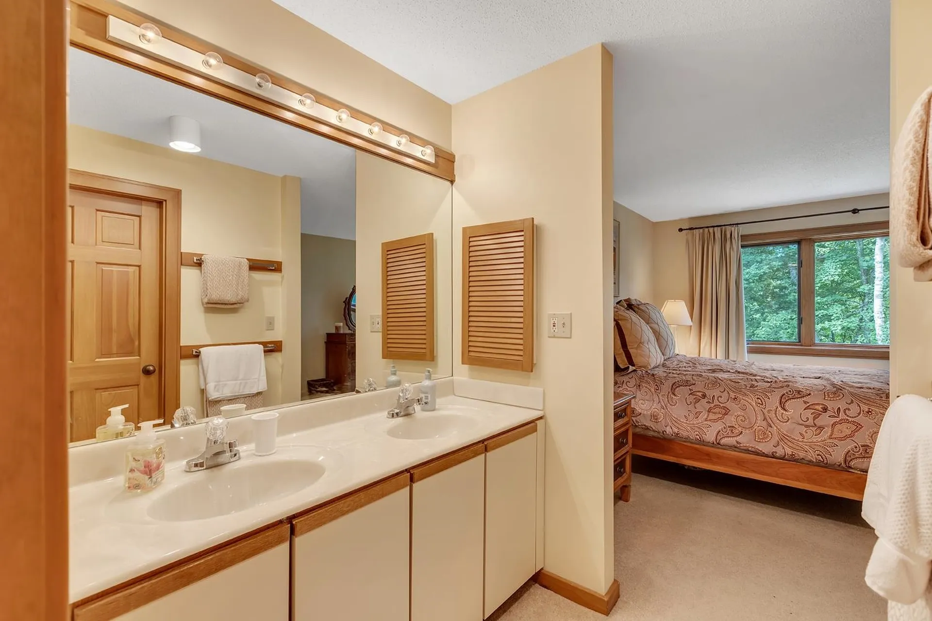 71 Lakeview Road Plymouth VT 05056-7905