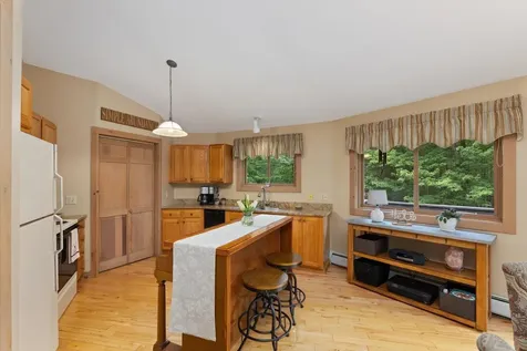 332 Eaton Road Swanzey NH 03446