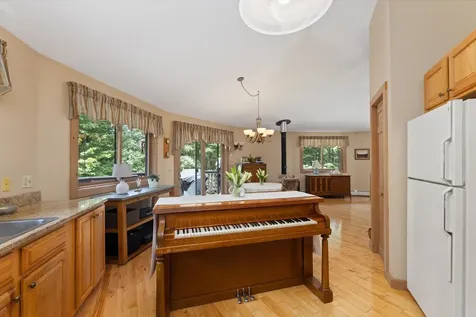 332 Eaton Road Swanzey NH 03446