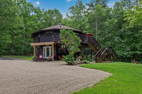 332 Eaton Road Swanzey NH 03446
