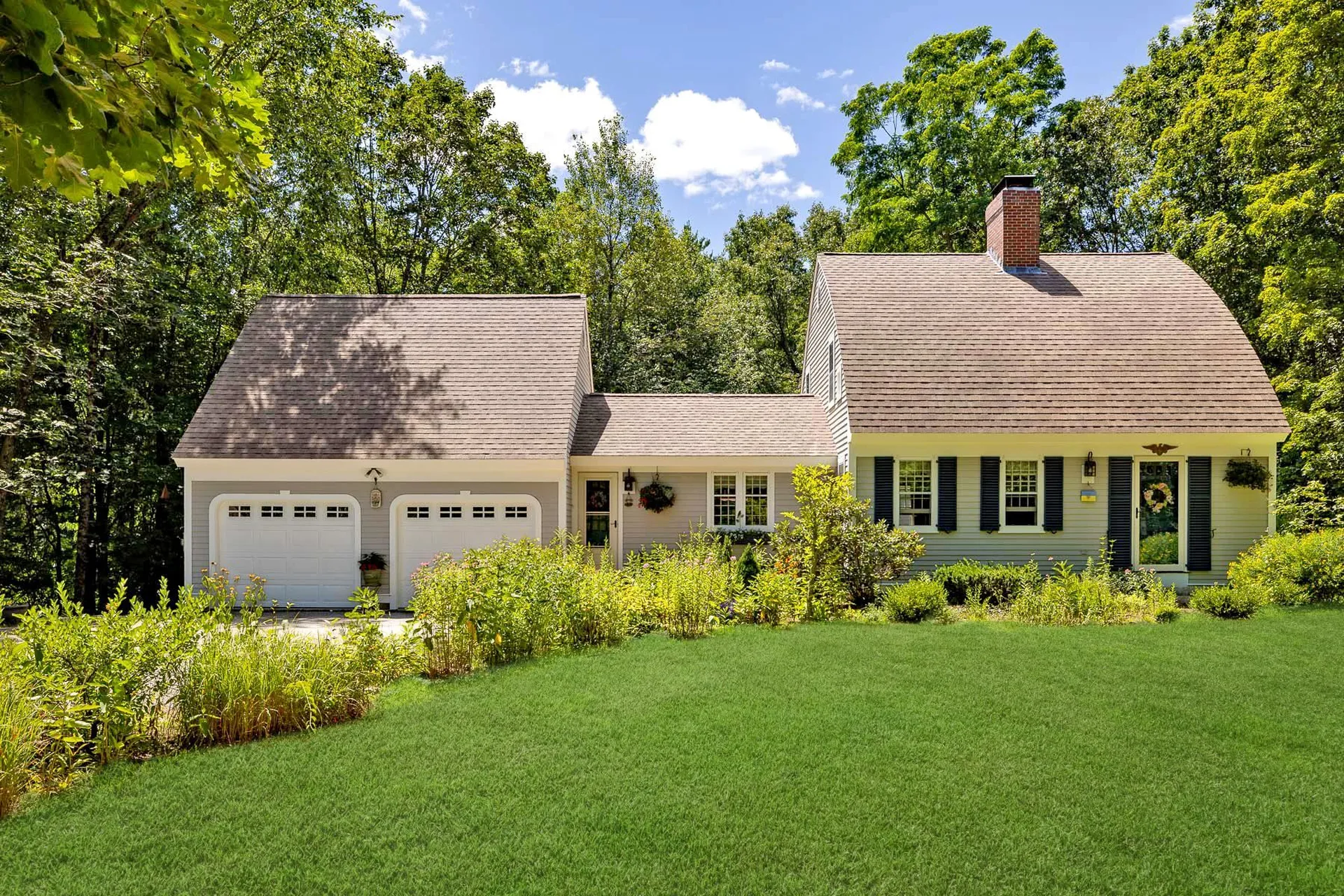 153 Ash Swamp Road Newmarket NH 03857