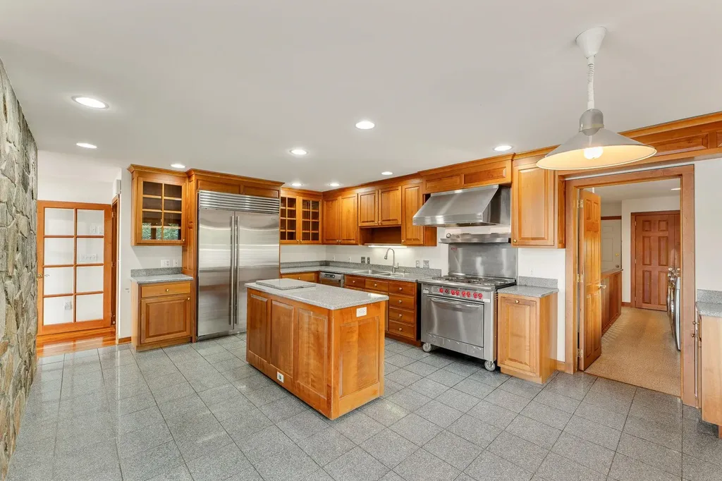 149 Cat Hole Road Claremont NH 03743