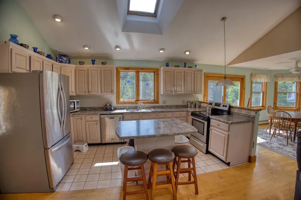 198 White Tail Lane Madison NH 03875