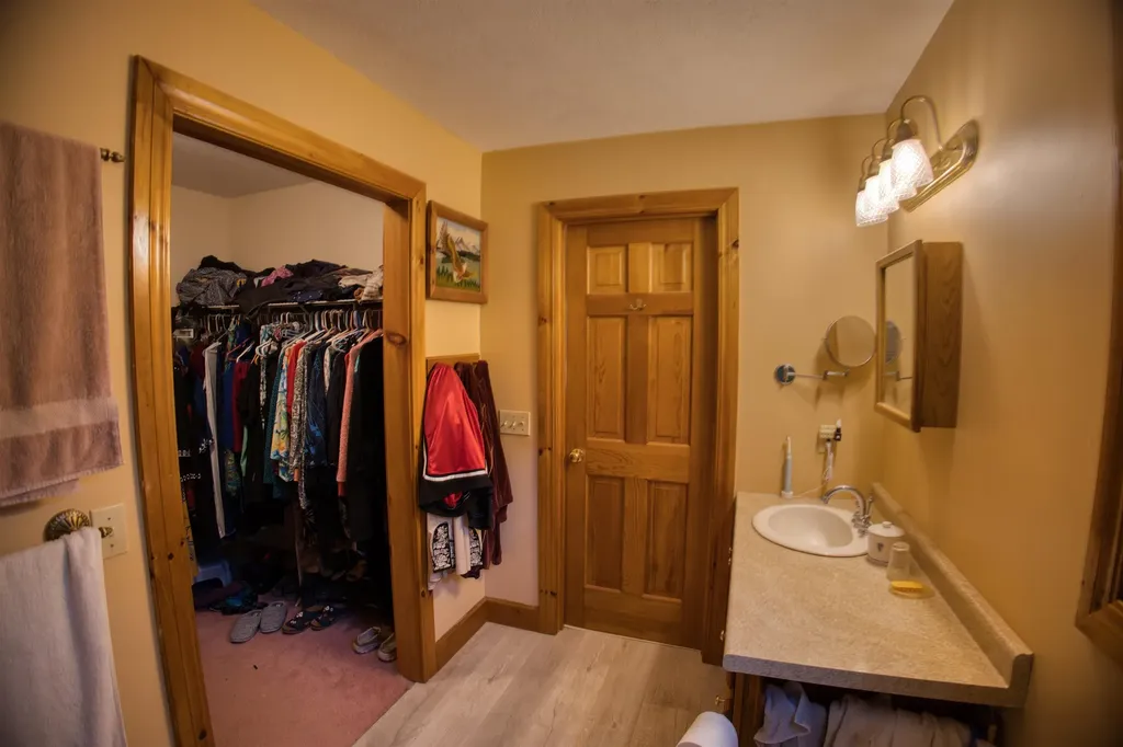 198 White Tail Lane Madison NH 03875