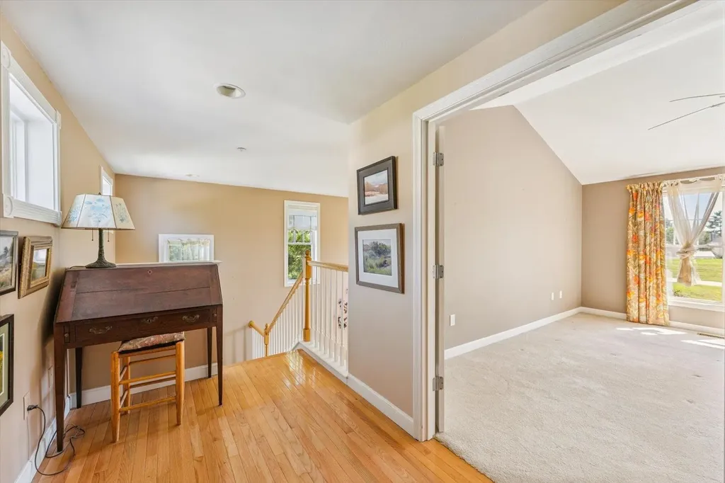 18 Eastridge Drive Peterborough NH 03458