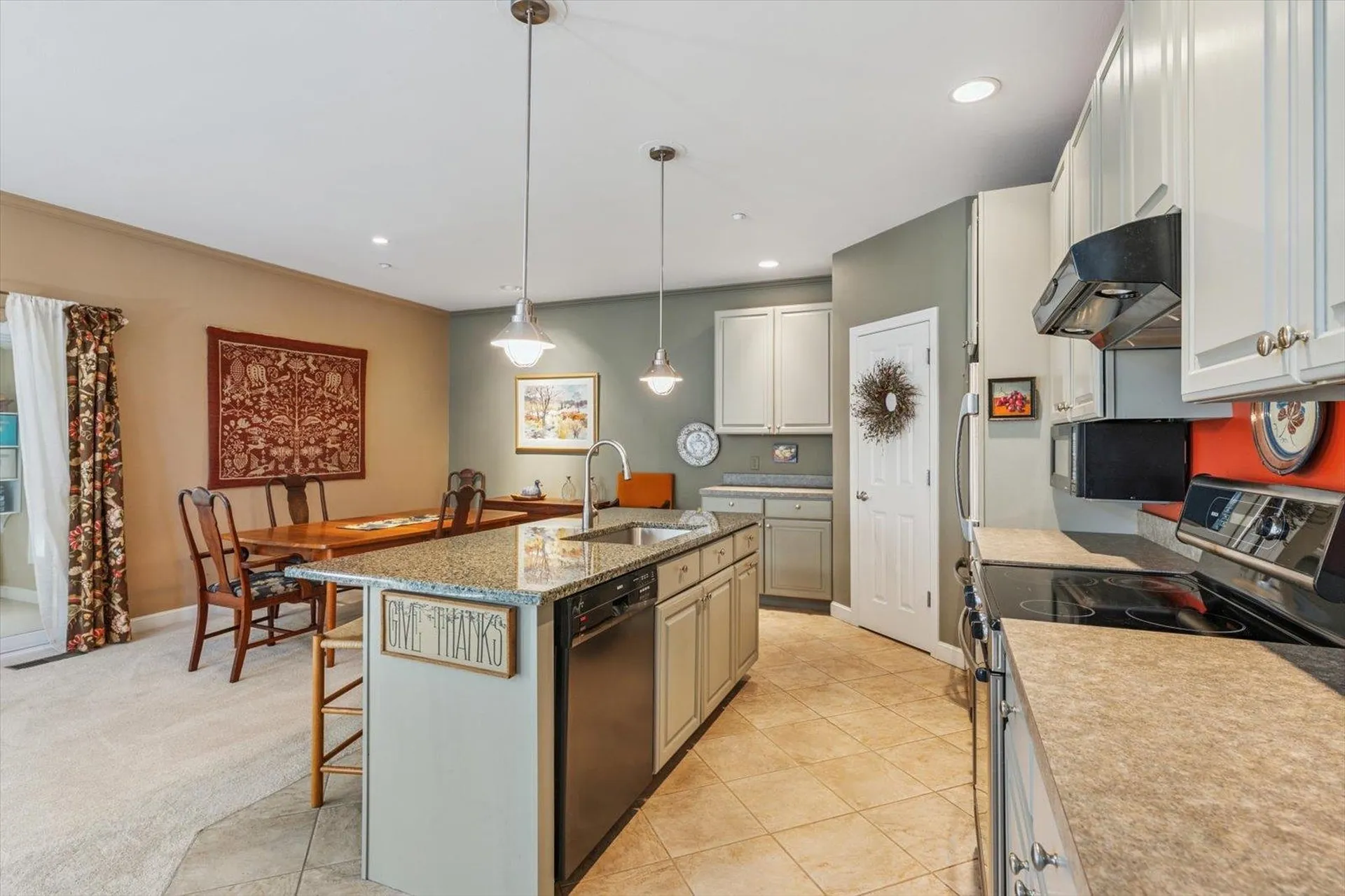 18 Eastridge Drive Peterborough NH 03458