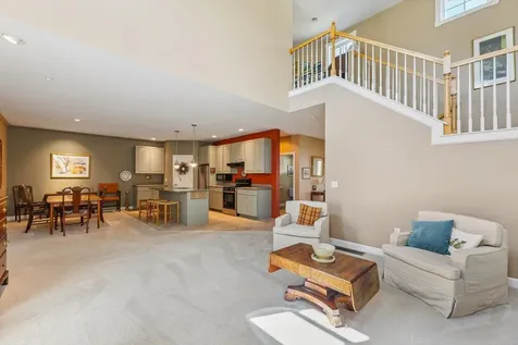 18 Eastridge Drive Peterborough NH 03458