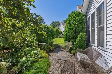 18 Eastridge Drive Peterborough NH 03458