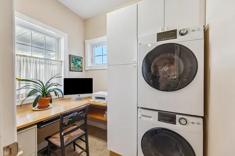 18 Eastridge Drive Peterborough NH 03458