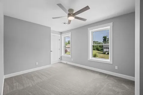 29 Scruton Pond Road Barrington NH 03825