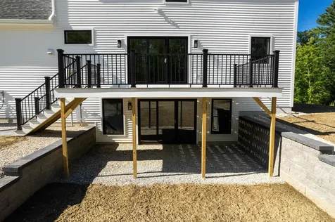29 Scruton Pond Road Barrington NH 03825