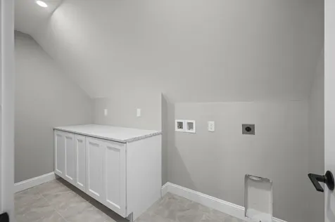 29 Scruton Pond Road Barrington NH 03825