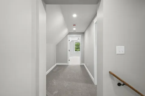 29 Scruton Pond Road Barrington NH 03825