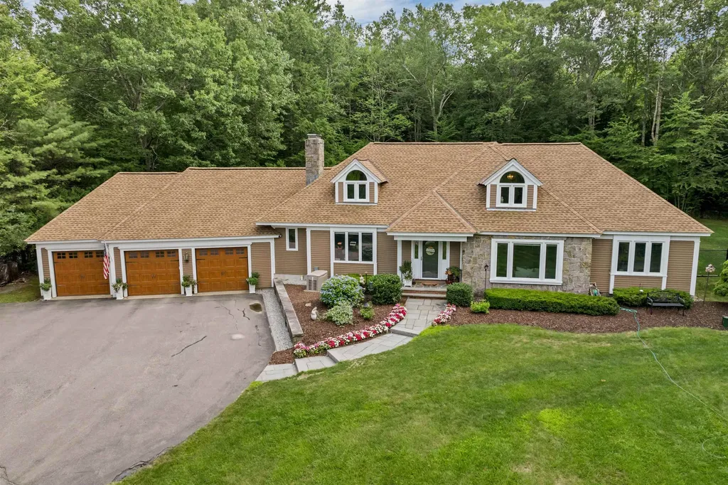 5 Longview Drive Bow NH 03304